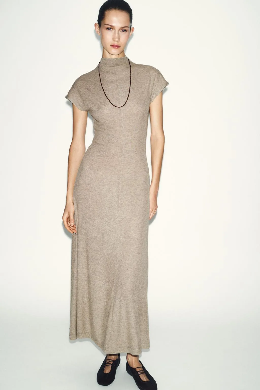 ROBE MAXI COL MONTANT